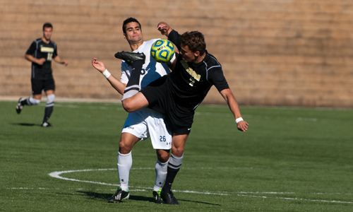 Men’s Soccer Falls in SAC Championship to Queens, 2-0