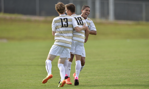 Men’s Soccer Travels to Erskine on Tuesday