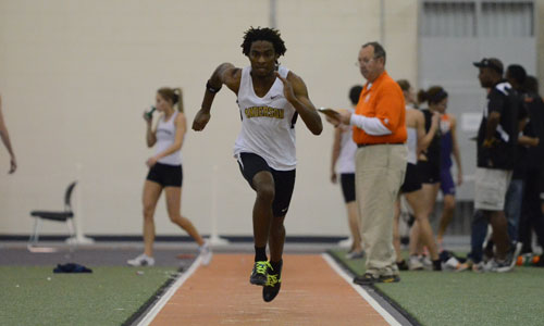 Trojan Track and Field Competes at PowerSox Invitational