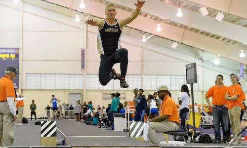 Track and Field Competes at UCS Invitational in Winston-Salem