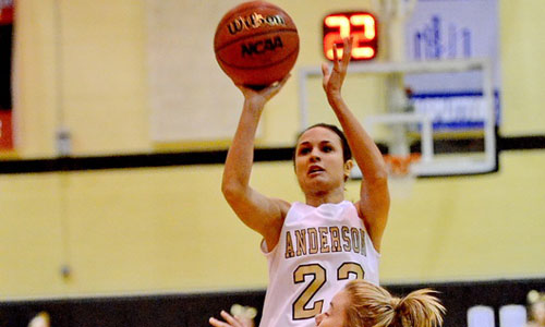 Women’s Hoops Edged by Newberry