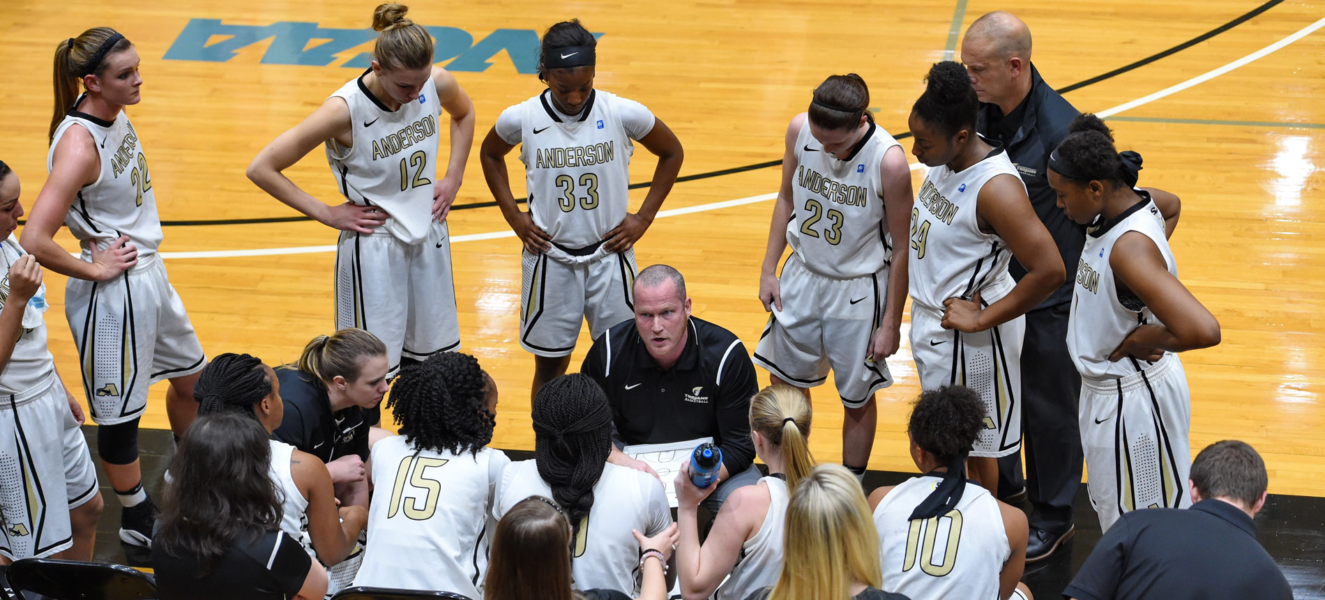 Women’s Basketball Holds Steady at No. 8 in the D2SIDA Media Poll