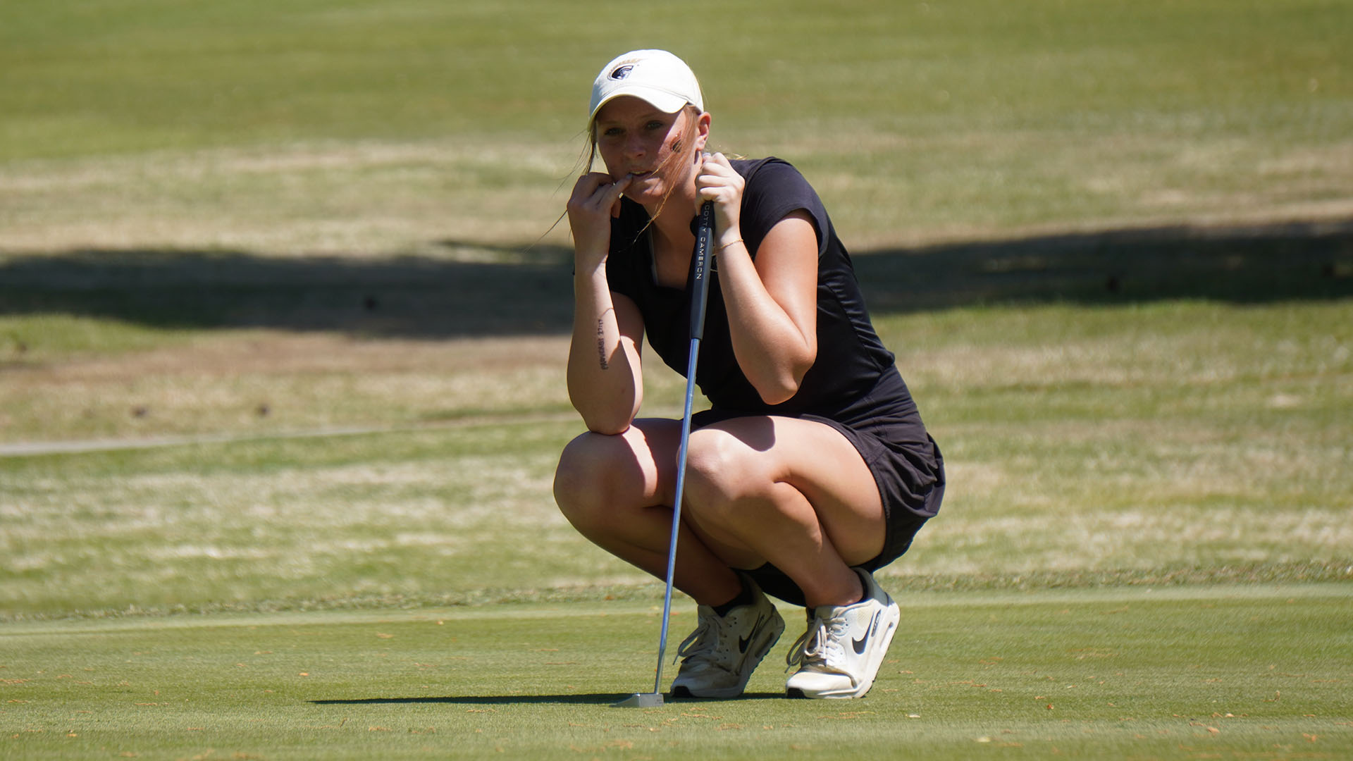 Gooding Leads Field as No. 7 Trojans Top Leaderboard After Day One Action at SAC Championships