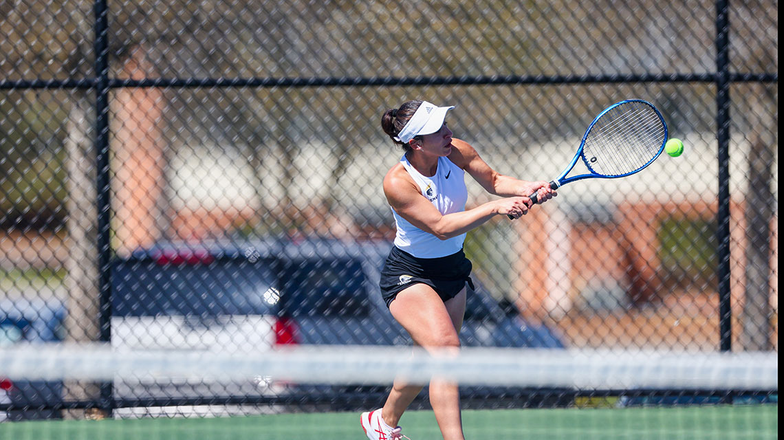 NO. 21 Women’s Tennis Seventh Straight Victory; Defeat UVA Wise, 6-1