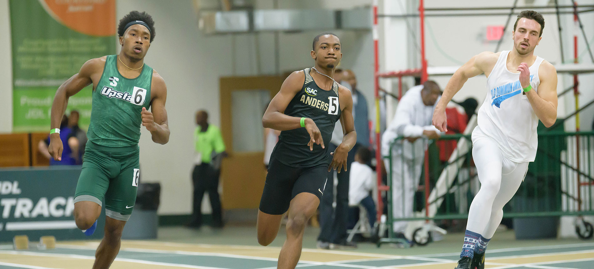Track and Field Opens Indoor Slate at JDL College Kick-off Classic
