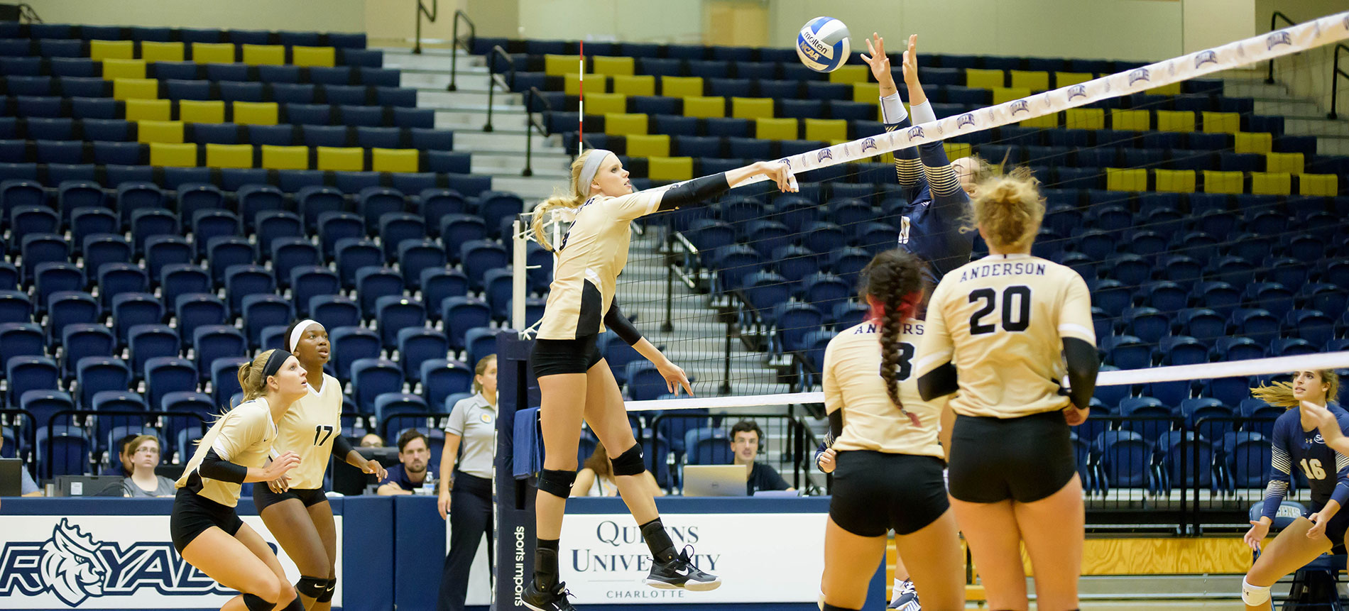 Volleyball Wraps up Season-Opening Road Swing at Erskine