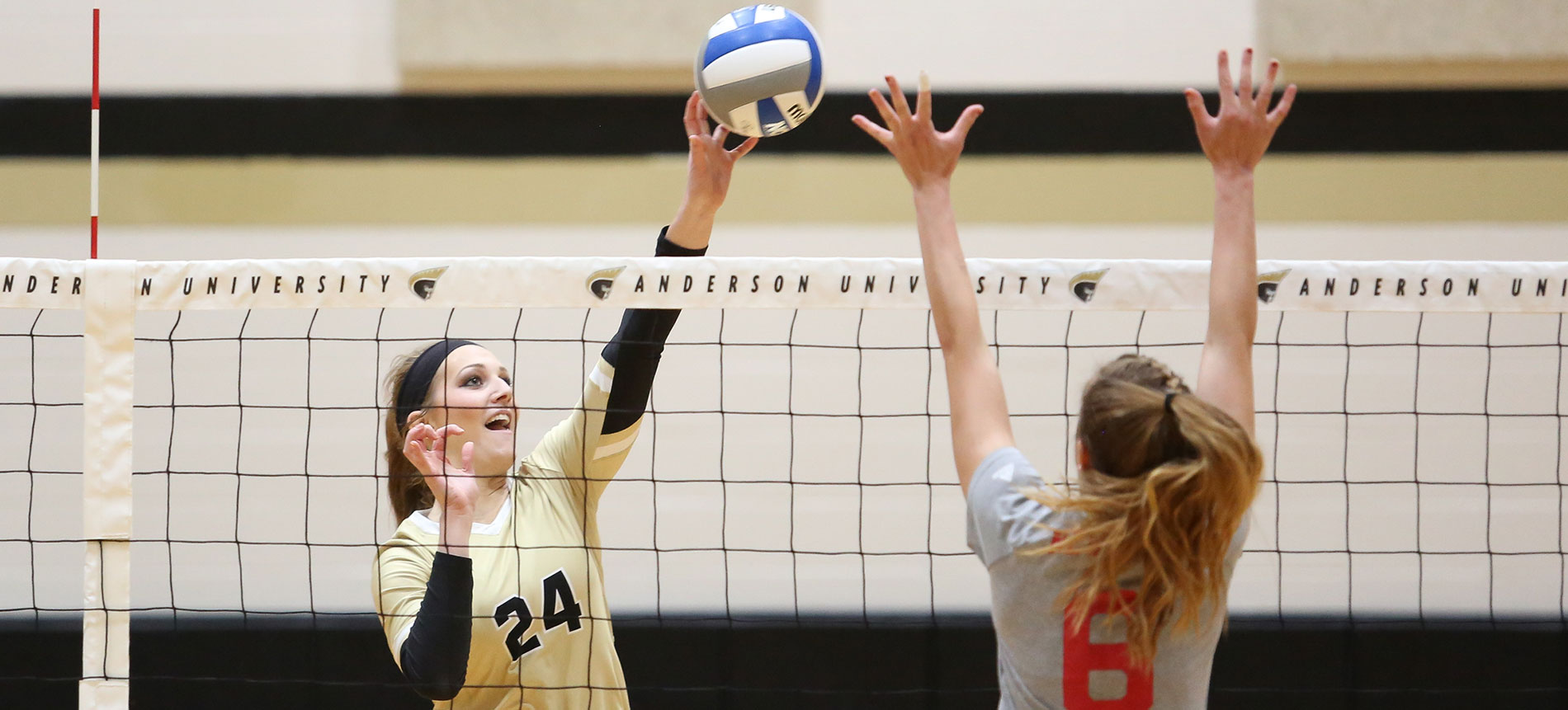 Trojans Earn Third Straight Sweep in Win over Coker
