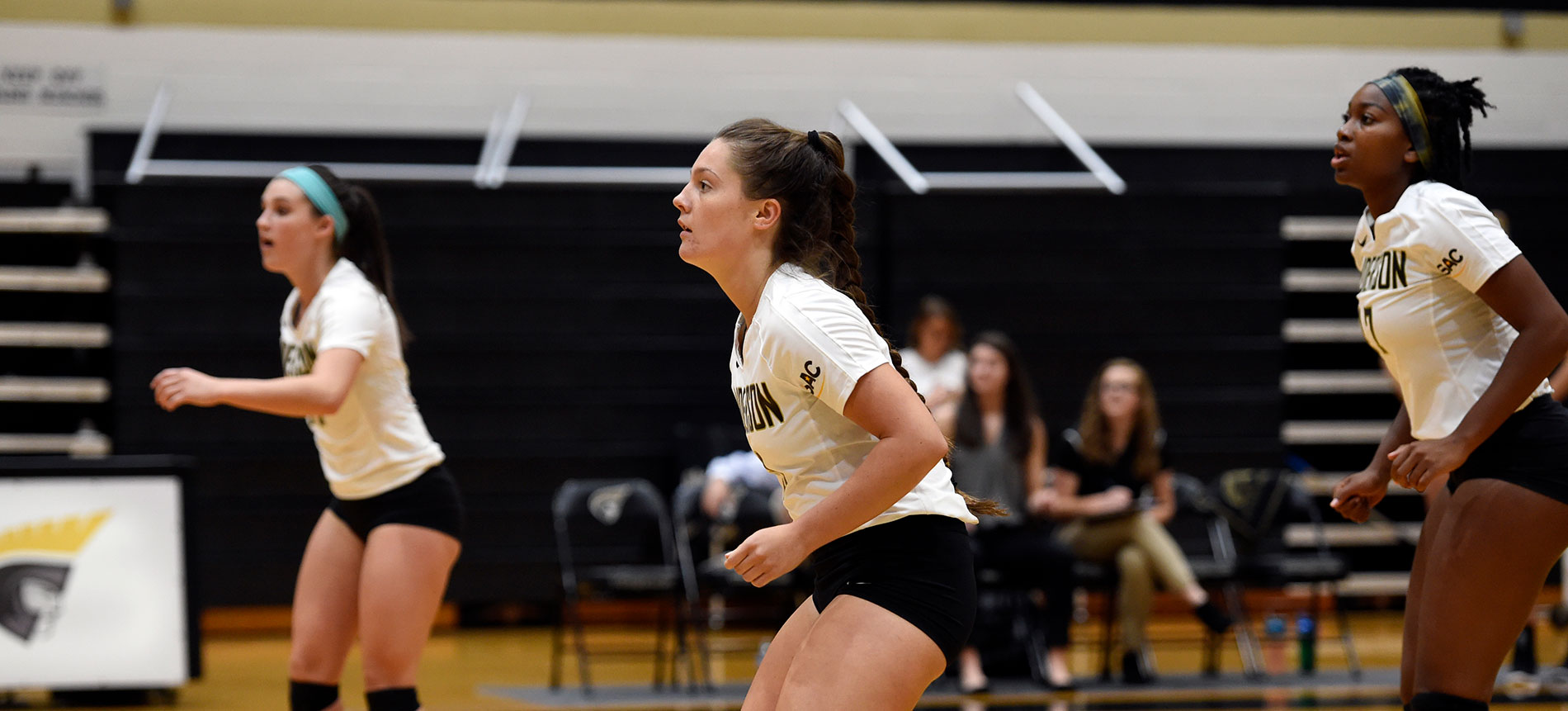 Volleyball Wraps up Homestand by Playing Host to Mars Hill
