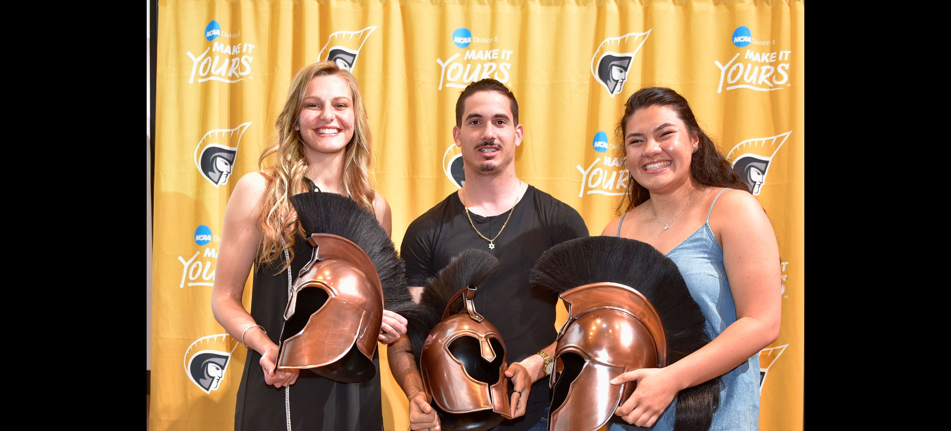 Mollenhauer, Conlin and Elyashiv Named Top Athletes at Athletic Honors Night