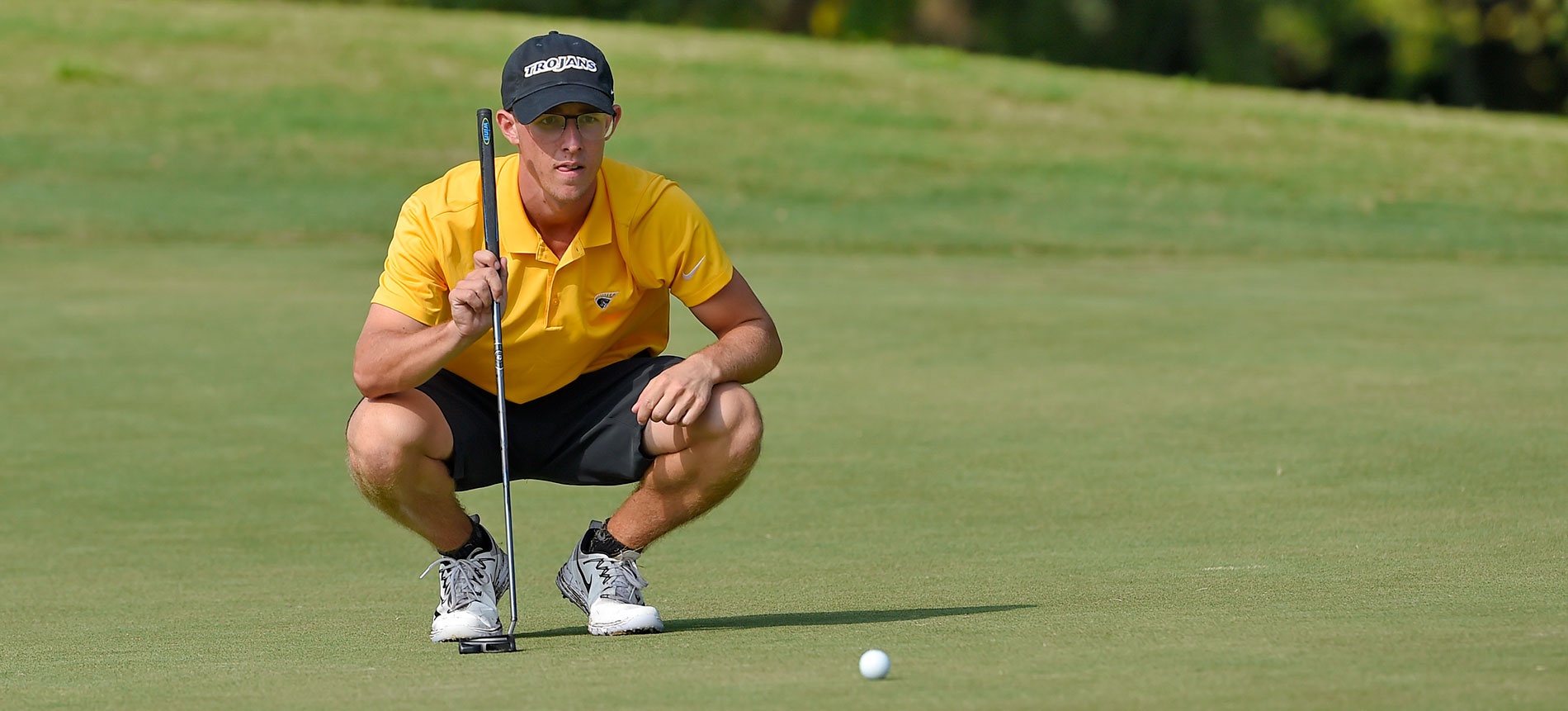 Men’s Golf Tied for 18th Place after Day One of Bearcat Classic