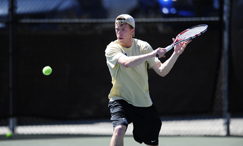 Men’s Tennis Hits the Road to Erskine on Wednesday