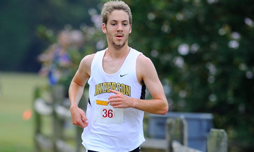 Men’s Cross Country Finishes 14th at Royals Challenge