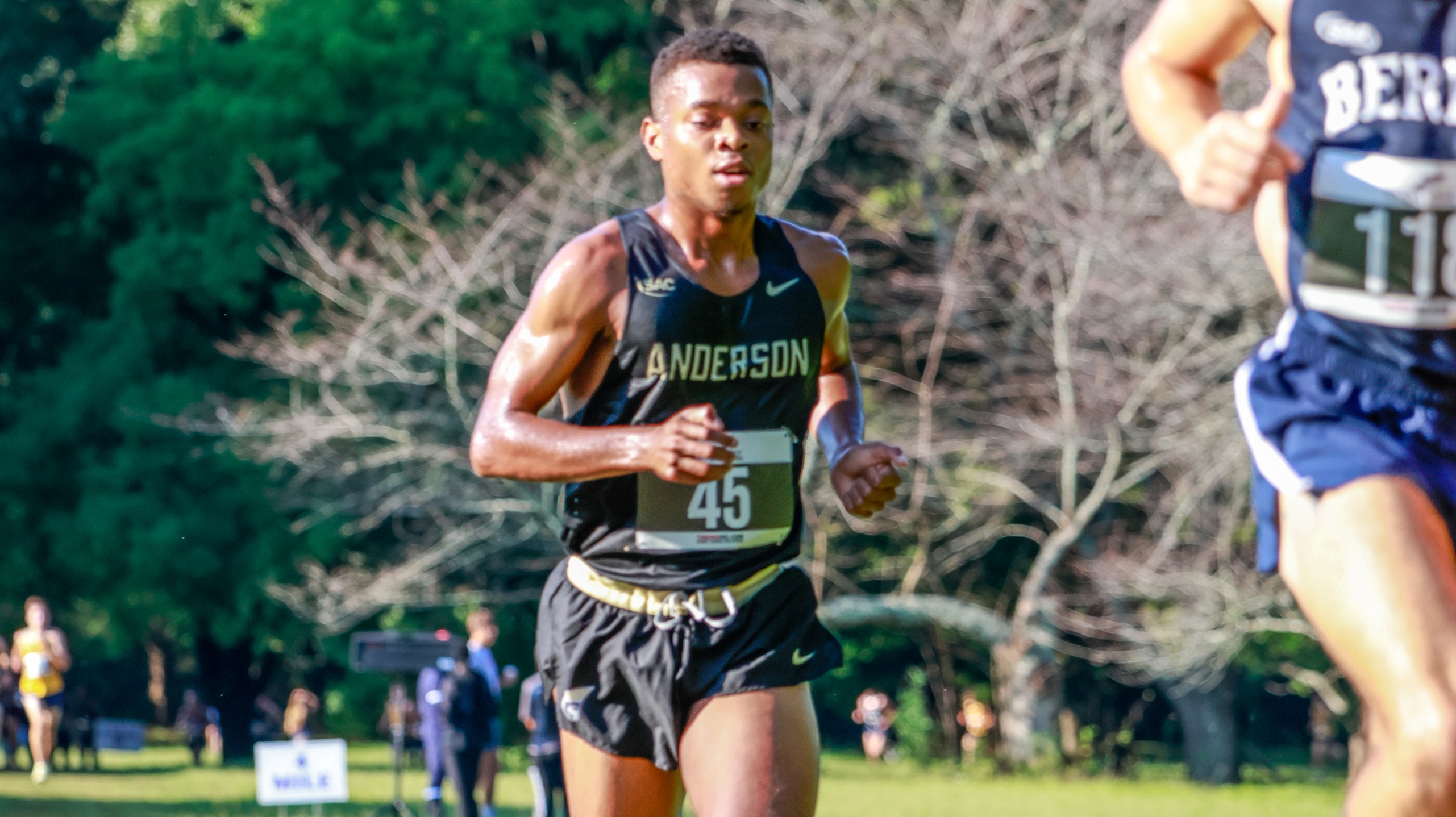 Men's Cross Country Finishes Third at Converse Kickoff