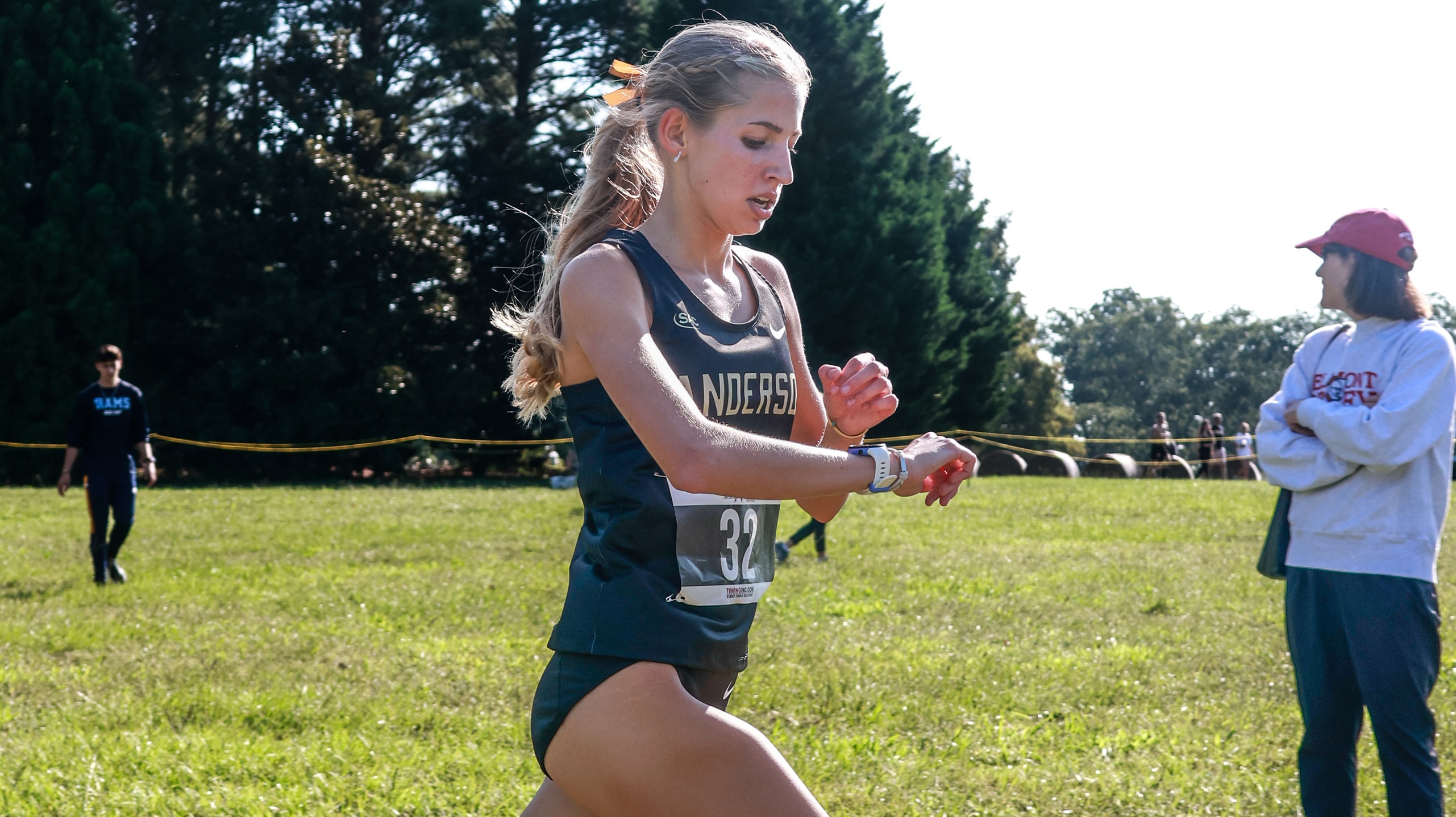Women's Cross Country Finishes Second at Converse Kickoff