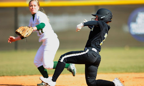 17th-Ranked Softball Ready for Six-Game Road Trip