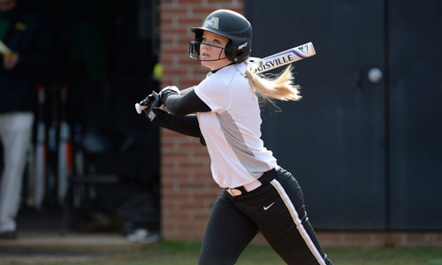 Softball Drops Both Ends of Doubleheader at Young Harris
