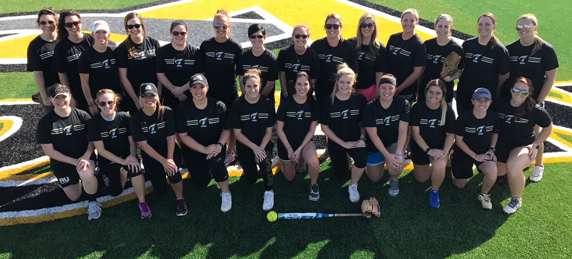 Softball Hosted Annual Alumnae Game over the Weekend