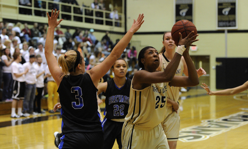 Trojans Earn 72-51 Victory over Carson-Newman