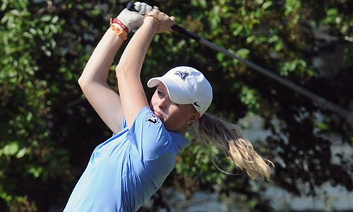 Anderson Sits Third After Day One of Invitational