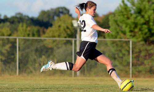 Newberry Outlasts Trojans on Two Late Goals