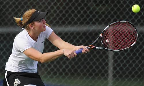 Women’s Tennis Claims Narrow 5-4 Victory over Limestone