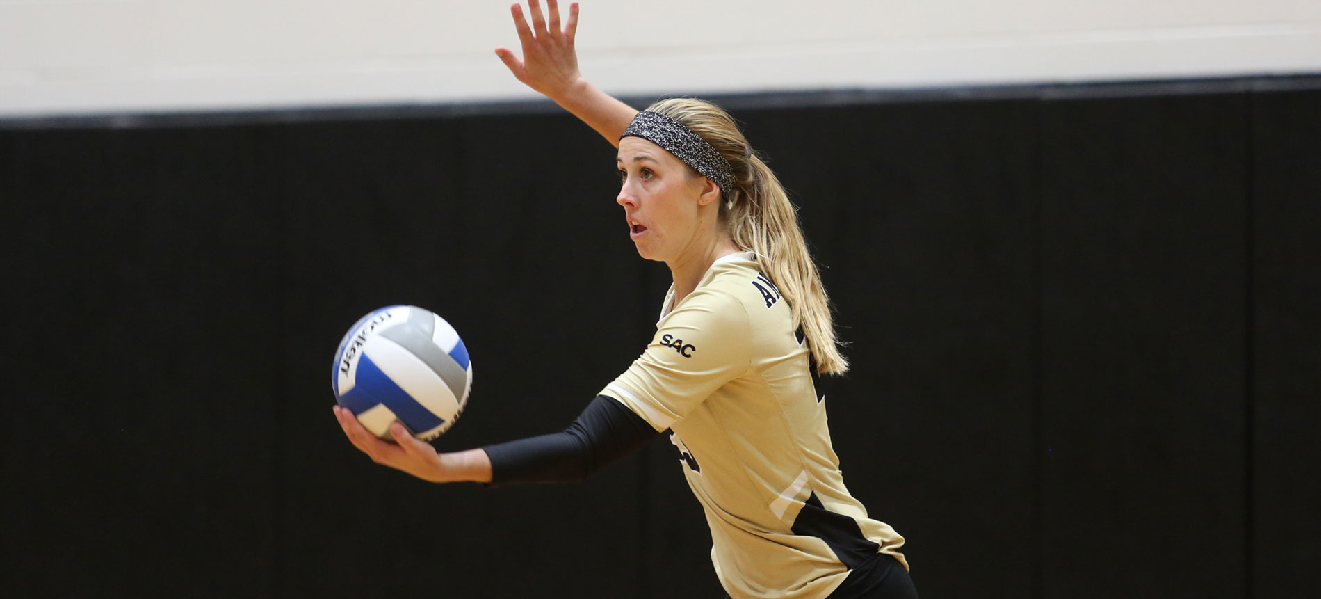 Mitter Named to SAC Volleyball All-Tournament Team