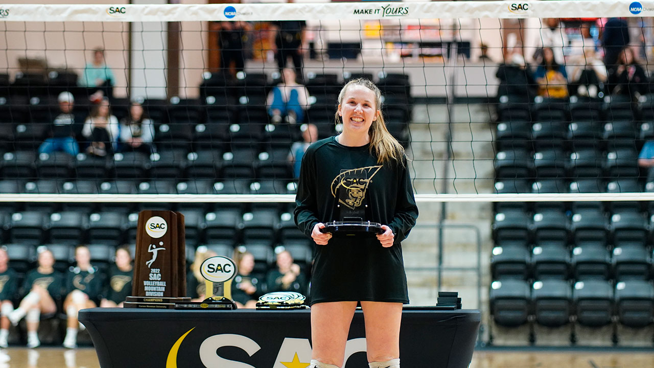McCurley Captures SAC Volleyball Wealth Enhancement Group Elite 23 Award