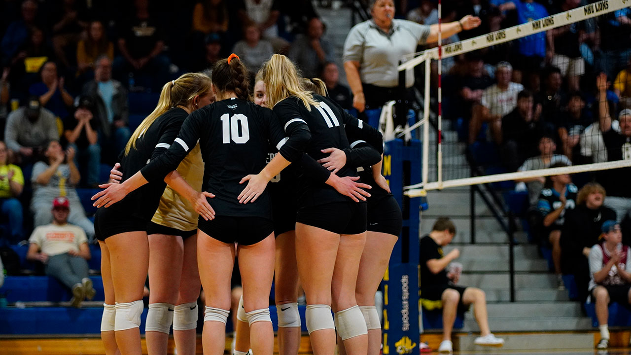 Volleyball Punches Ticket for SAC Championship Semifinals