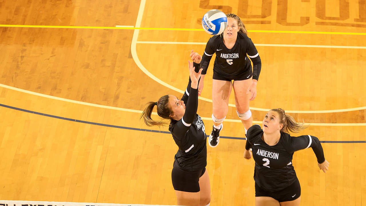Volleyball to Wrap up Non-Conference Slate Against Bearcats