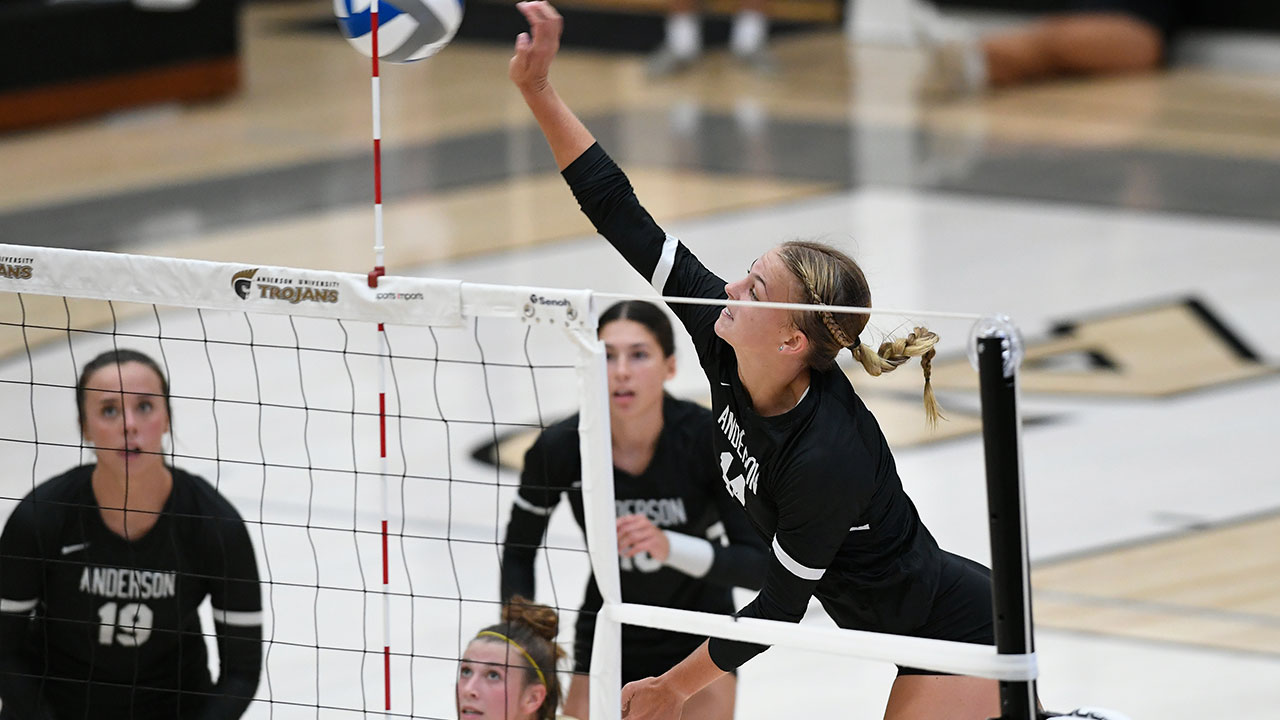 Trojans Return to Conference Action With Sweep of Saints