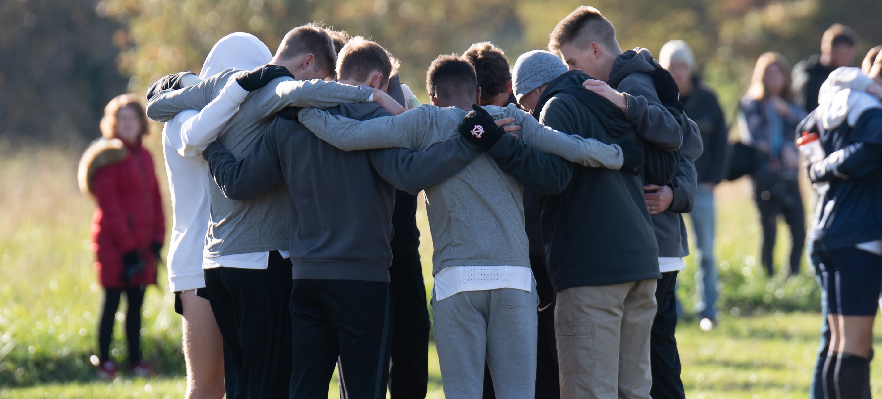 Men's Cross Country Finishes Fifth in NCAA Southeast Regional